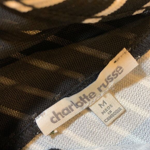 NWT CHARLOTTE RUSSE WOMEN'S BLACK/WHITE DRESS Size medium, Mesh decollate detail - Picture 4 of 4